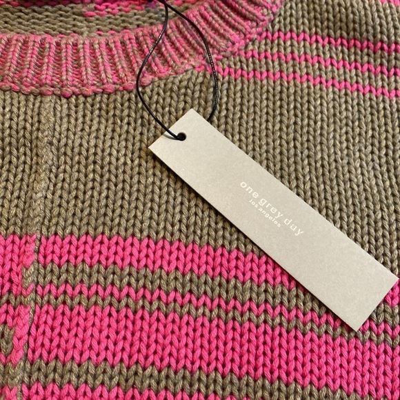 One Grey Day Women`s Aidan Pullover Sweater - Picture 4 of 10